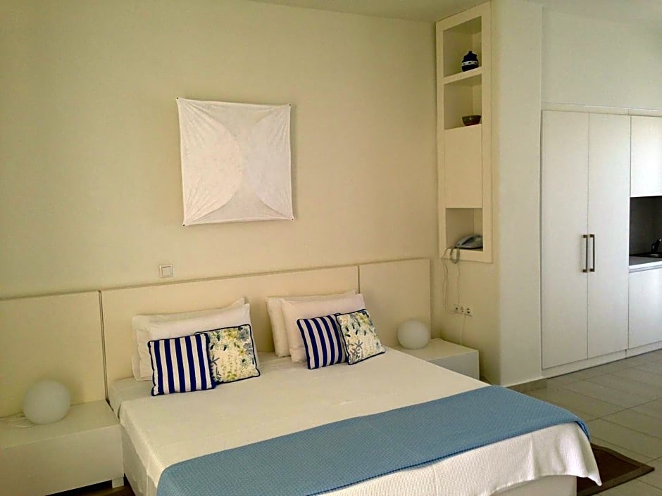 Superior room with sea view Archipelagos Resort