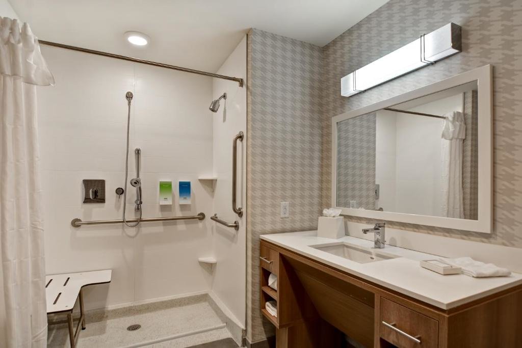 Четырёхместный люкс Home2 Suites By Hilton North Scottsdale Near Mayo Clinic