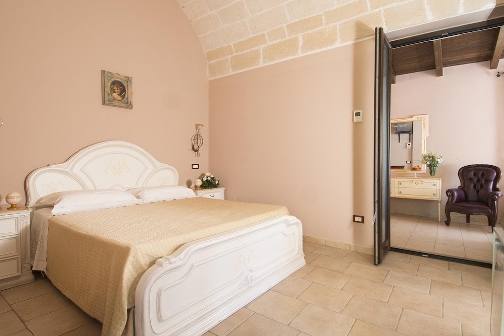2 Bedrooms Standard Quadruple room Masseria Grottella