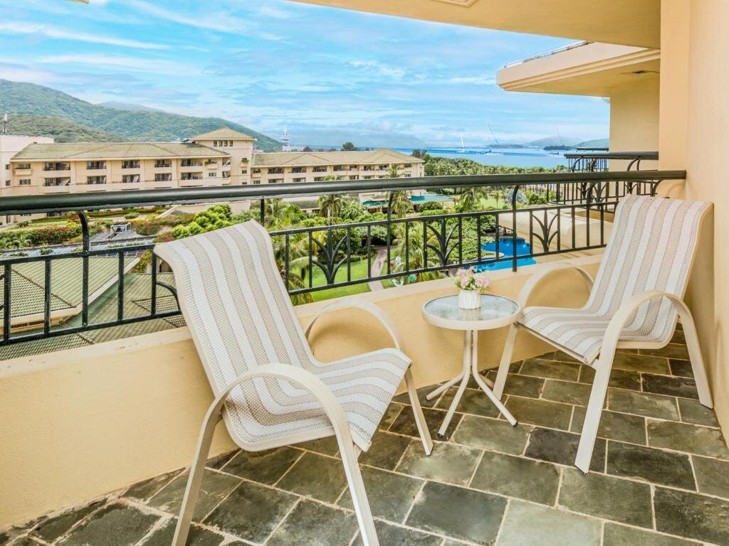 Superior room with sea view Horizon Resort & Spa Yalong Bay