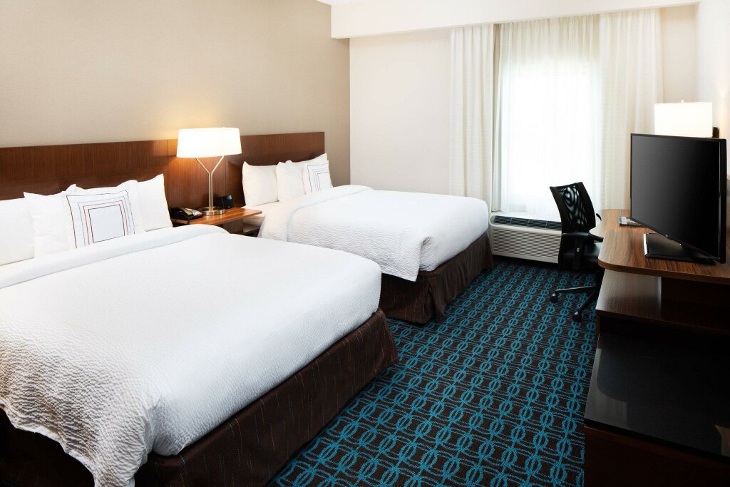 Standard room Fairfield Inn & Suites by Marriott Savannah Downtown/Historic District