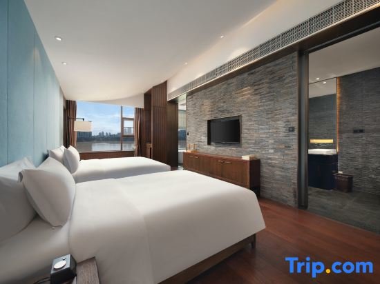 Suite con balcón y con vista al río Chanyi   Jiading Yuanzi Hotel