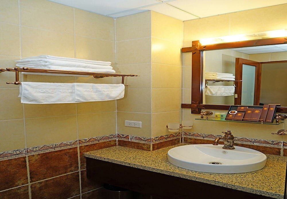 Superior Zimmer Hoa Binh Hotel