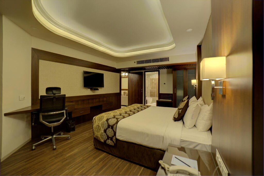 Клубный люкс Goldfinch Hotel Mangalore