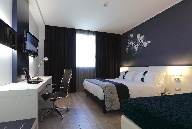 Camera doppia Standard Holiday Inn Milan Nord Zara, an IHG Hotel