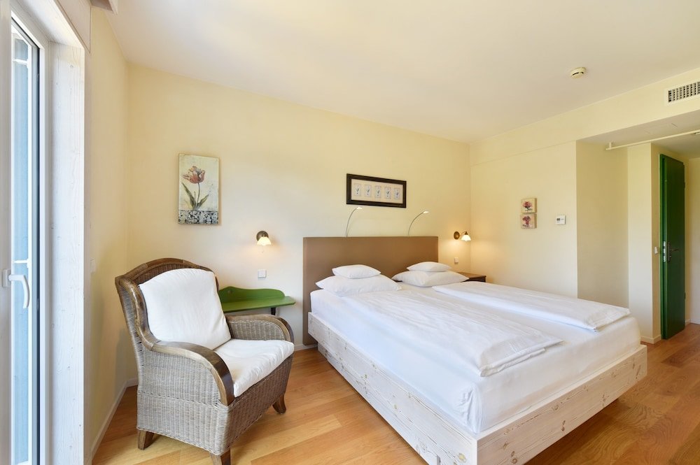 Komfort Doppel Zimmer mit Gartenblick Hotel Hirschen