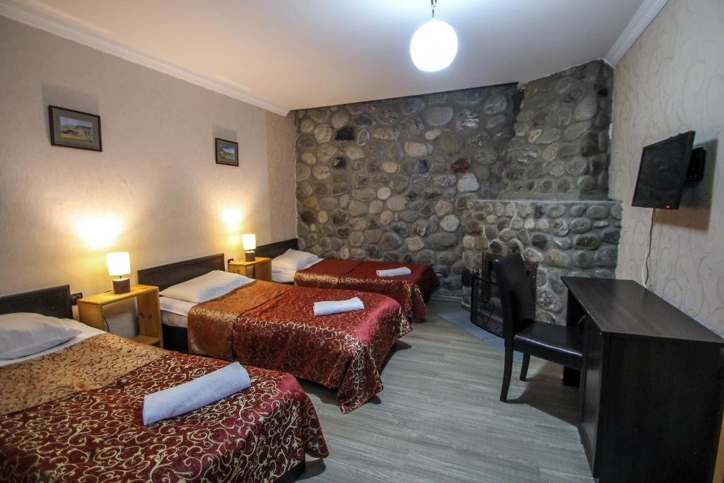 Economy Triple room Ecohouse Svaneti
