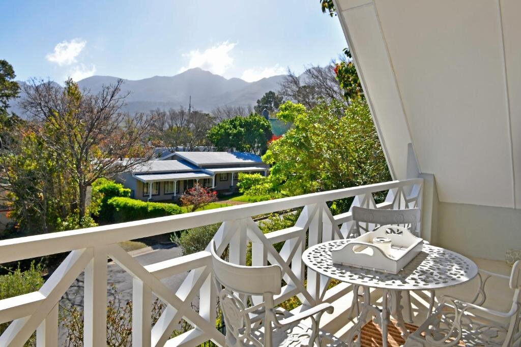 Люкс с видом на горы Fleur du Soleil Luxury Guesthouse