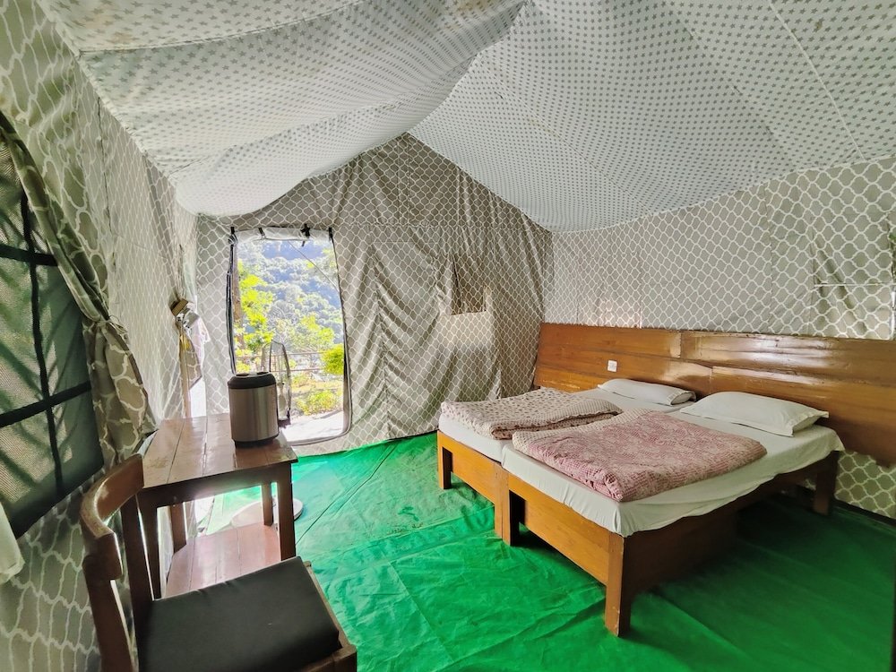 Тент Camp High 5 Jayalgarh  by Himalayan Eco Lodges