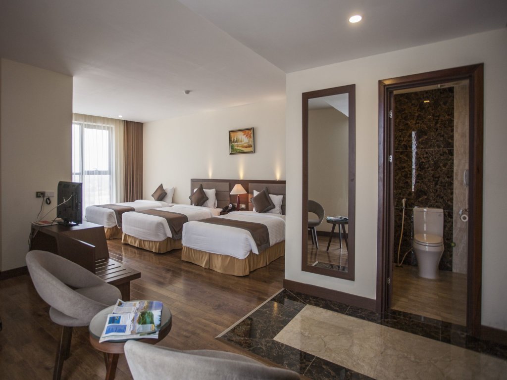 Номер Deluxe Muong Thanh Grand Quang Tri Hotel