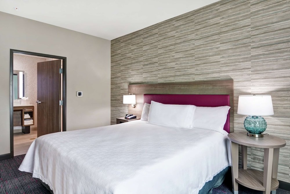Suite 1 dormitorio Home2 Suites by Hilton Pecos