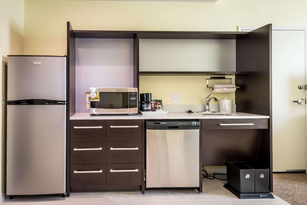 Двухместный люкс Home2 Suites by Hilton Gulfport I-10
