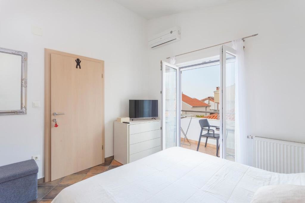 Camera Standard Apartments & Rooms Alagić