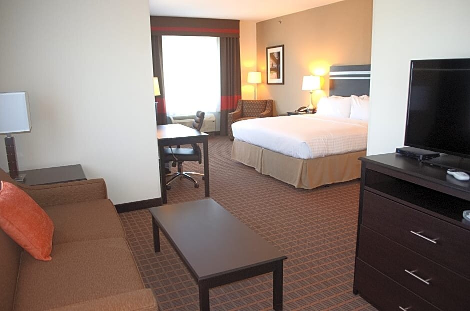Двухместный люкс c 1 комнатой Holiday Inn Express & Suites Golden, an IHG Hotel