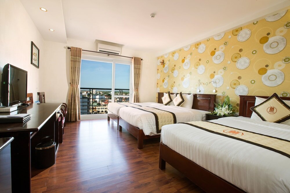 Deluxe Dreier Zimmer mit Balkon Midtown Hotel Hue