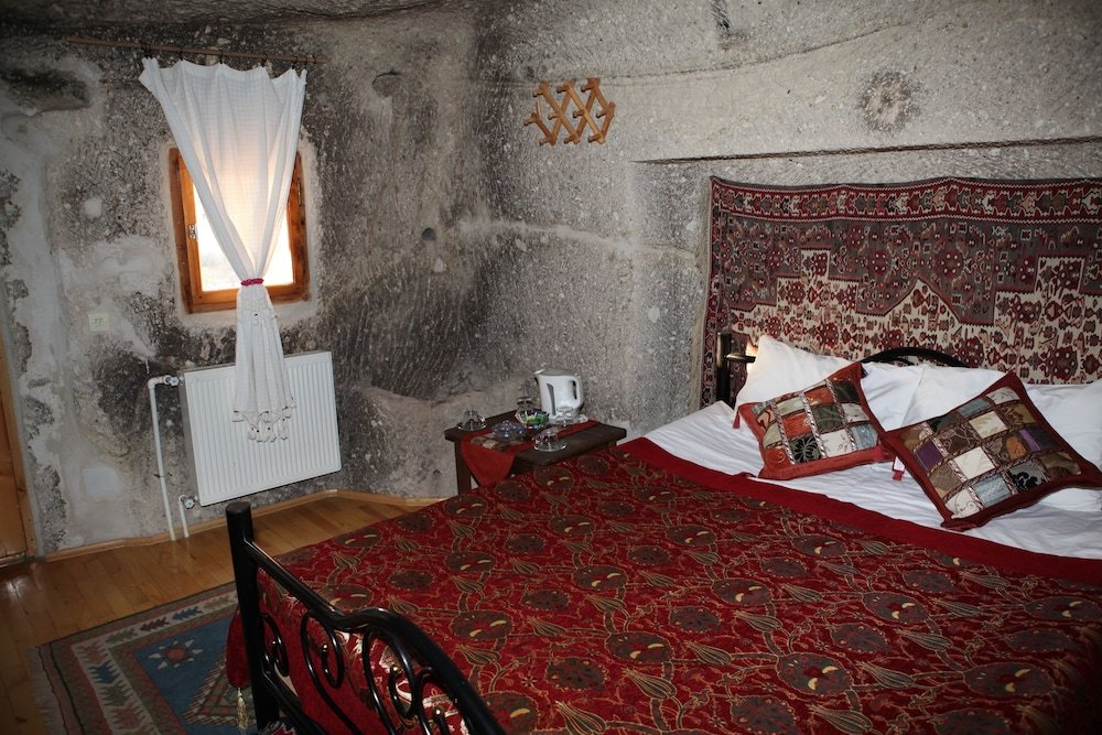 Трёхместный номер Standard Elif Star Cave Hotel