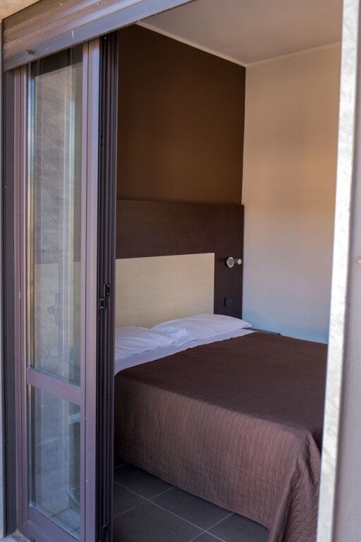 Standard Double room with balcony Pansini Hotel Residence
