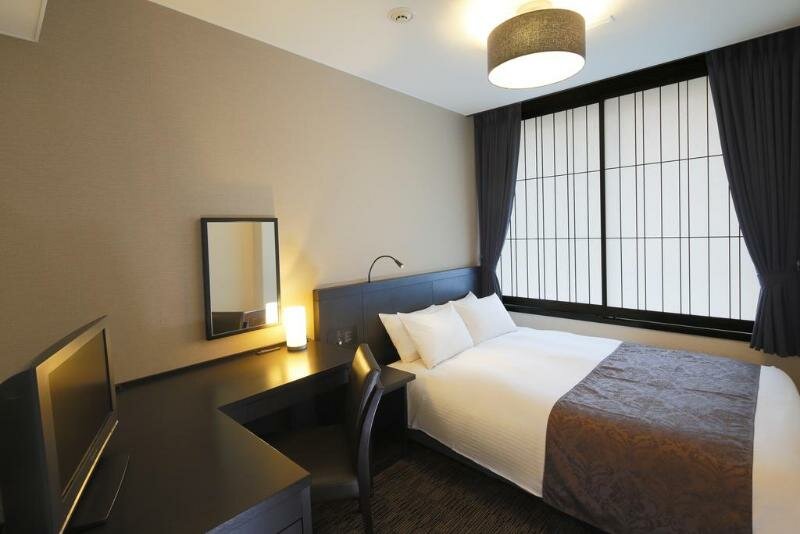 Standard Double room Kyoto Tower Hotel
