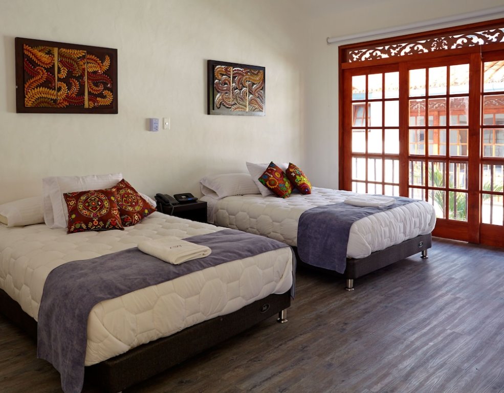 Standard quadruple chambre avec balcon Hotel Arte Casa Blanca