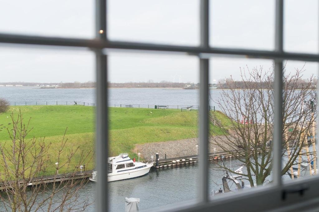 Camera doppia Deluxe con vista sul lago Hotel De Heeren