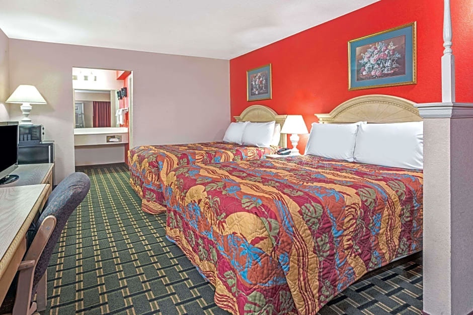 Standard Double room Days Inn & Suites by Wyndham Osceola AR