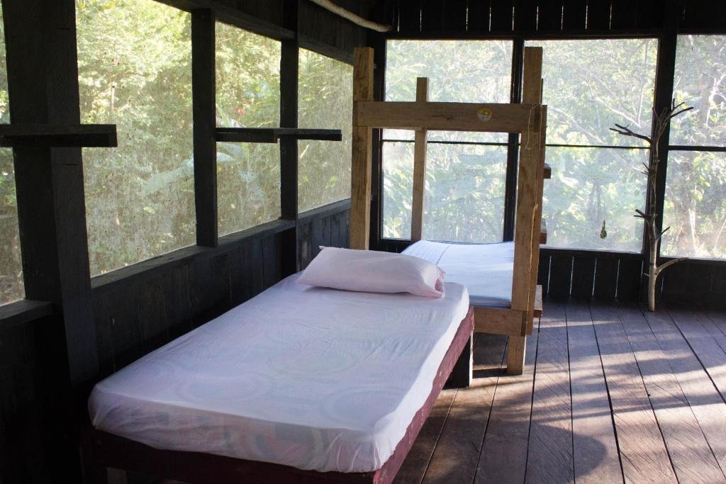 Кровать в общем номере Reserva Natural Tucuchira