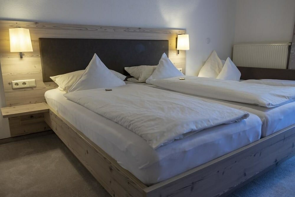 1 Bedroom Standard Double room Landgasthaus Zollerstuben