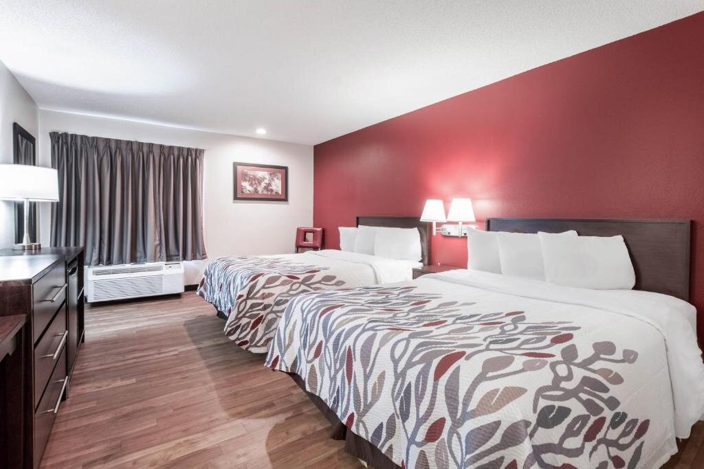 Номер Deluxe Red Roof Inn Richmond, KY