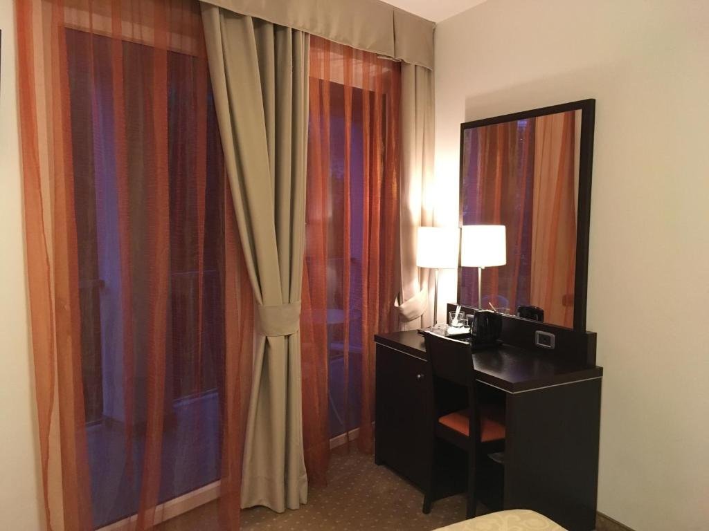 Standard Double room with balcony Hotel Villa Rosa