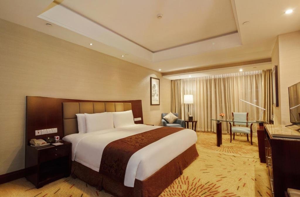 Двухместный номер Deluxe Grand Metropark Yuantong Hotel Beijing