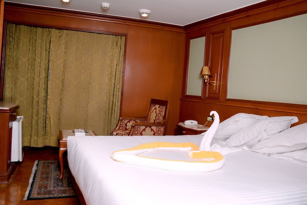 Deluxe Zimmer Nile Cruise 3 or 4 or 7 nights