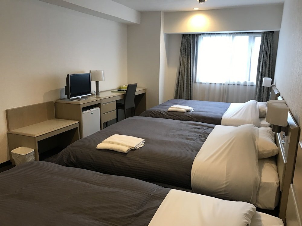 Трёхместный номер Standard с 3 комнатами Sapporo Oriental Hotel