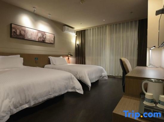 Standard suite Jinjiang Inn