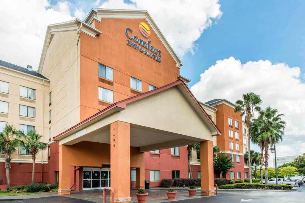 Кровать в общем номере Comfort Inn & Suites Near Universal Orlando Resort-Convention Ctr