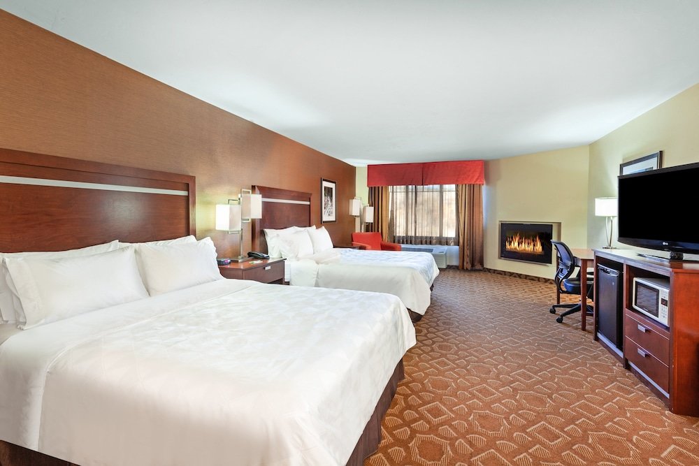 Standard Quadruple room Holiday Inn & Suites Durango Downtown, an IHG Hotel