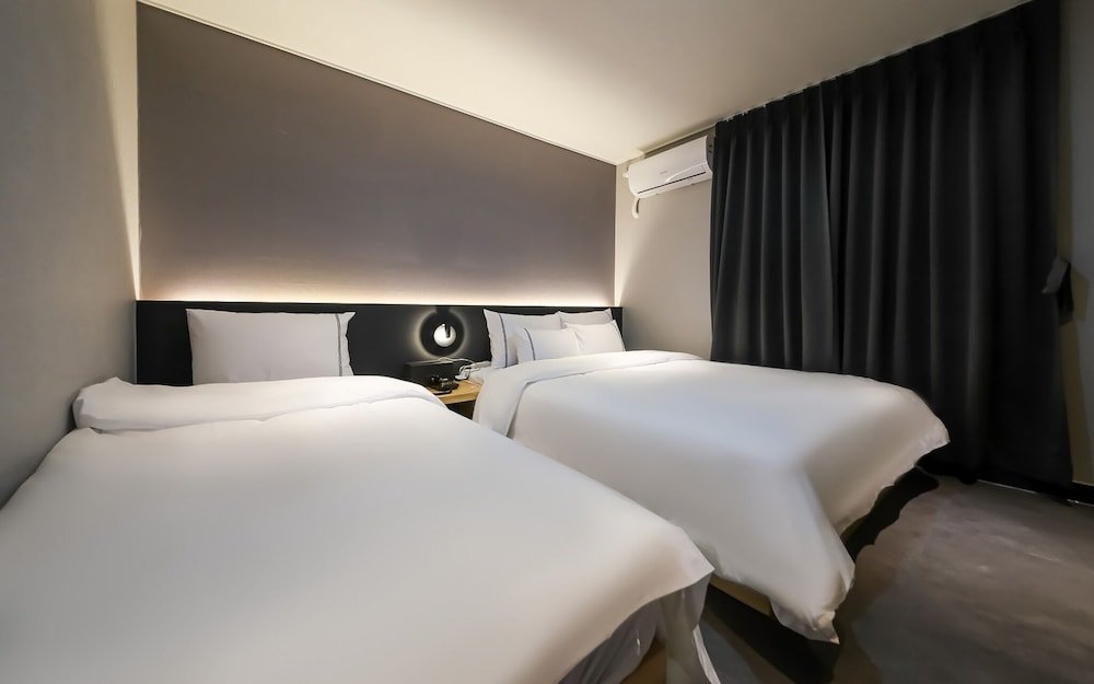 Standard Doppel Zimmer Jeonju Junghwasandong Hotel Star