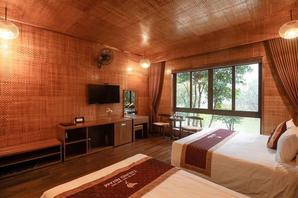 Habitación triple De lujo con vista a la montaña Thung Nham Hotel & Resort