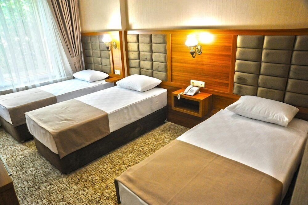 Standard Dreier Zimmer Aksehir Elitt Hotel
