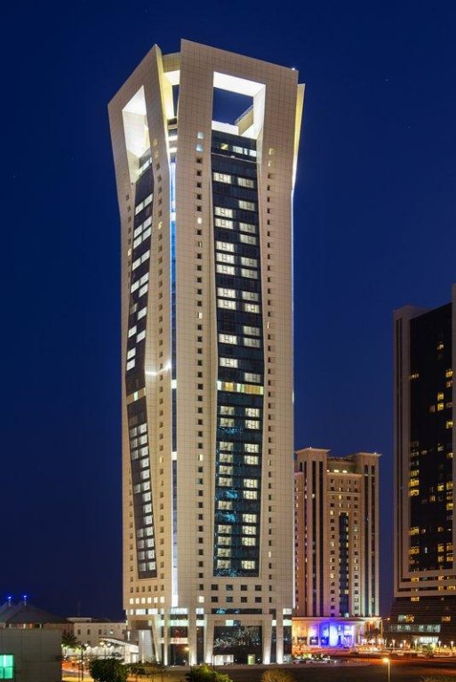 Четырёхместный номер Deluxe с 2 комнатами с видом на город Centara West Bay Hotel & Residences Doha
