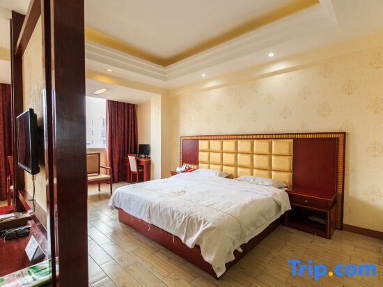 Business Suite Tyrone Le Grand Large Hotel