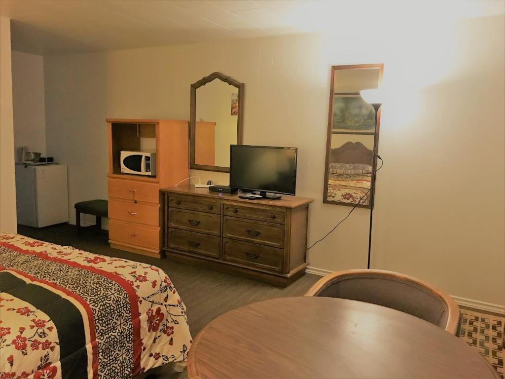 Standard Zimmer Tumbleweed Motel