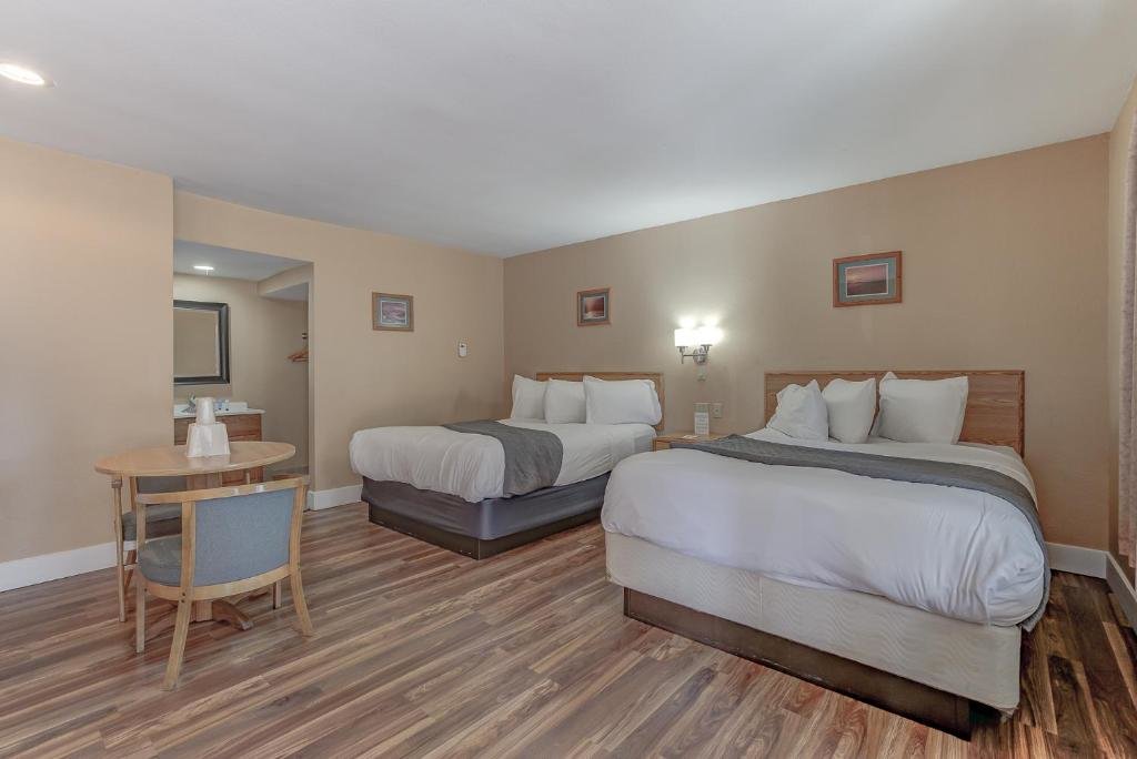 Standard Zimmer Shasta Pines Motel & Suites