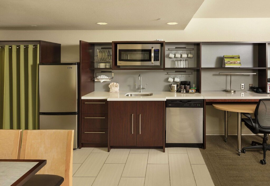 Двухместный люкс c 1 комнатой Home2 Suites by Hilton Salt Lake City/Layton
