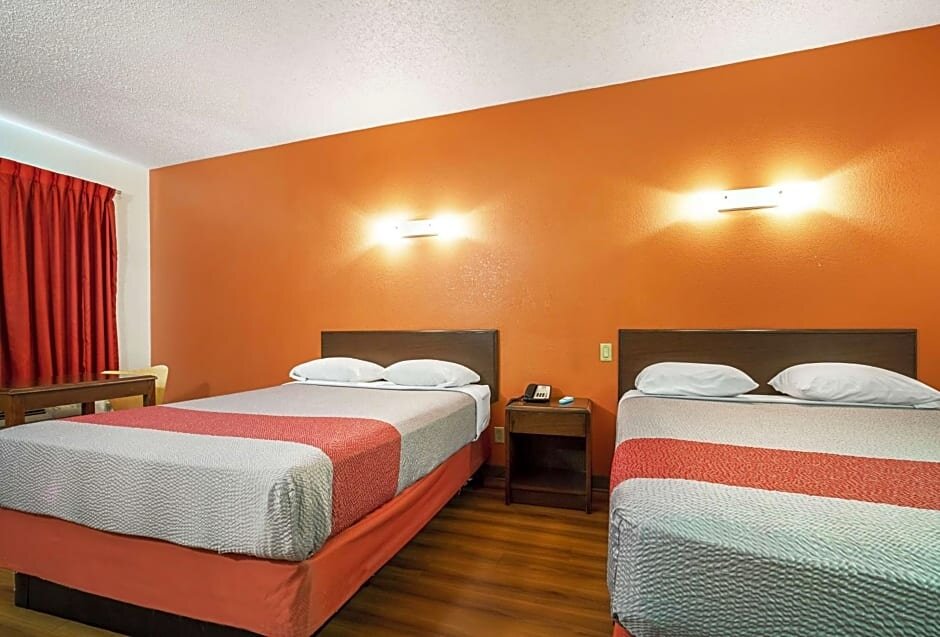 Deluxe Vierer Zimmer Motel 6-Covington, TN