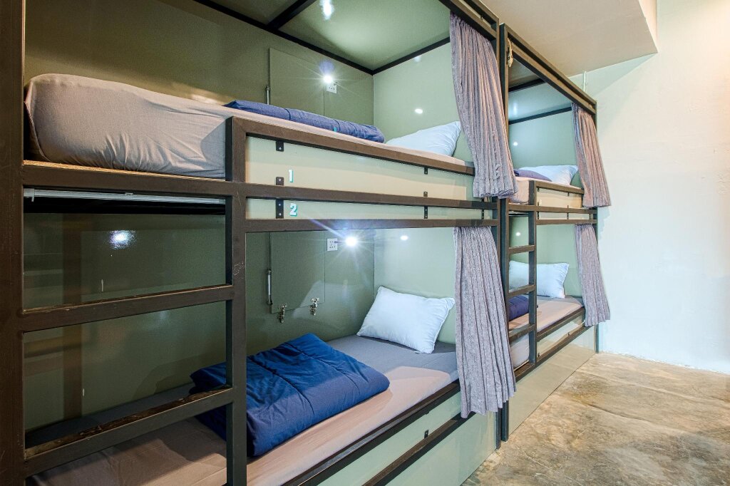 Кровать в общем номере Kolo Kolo