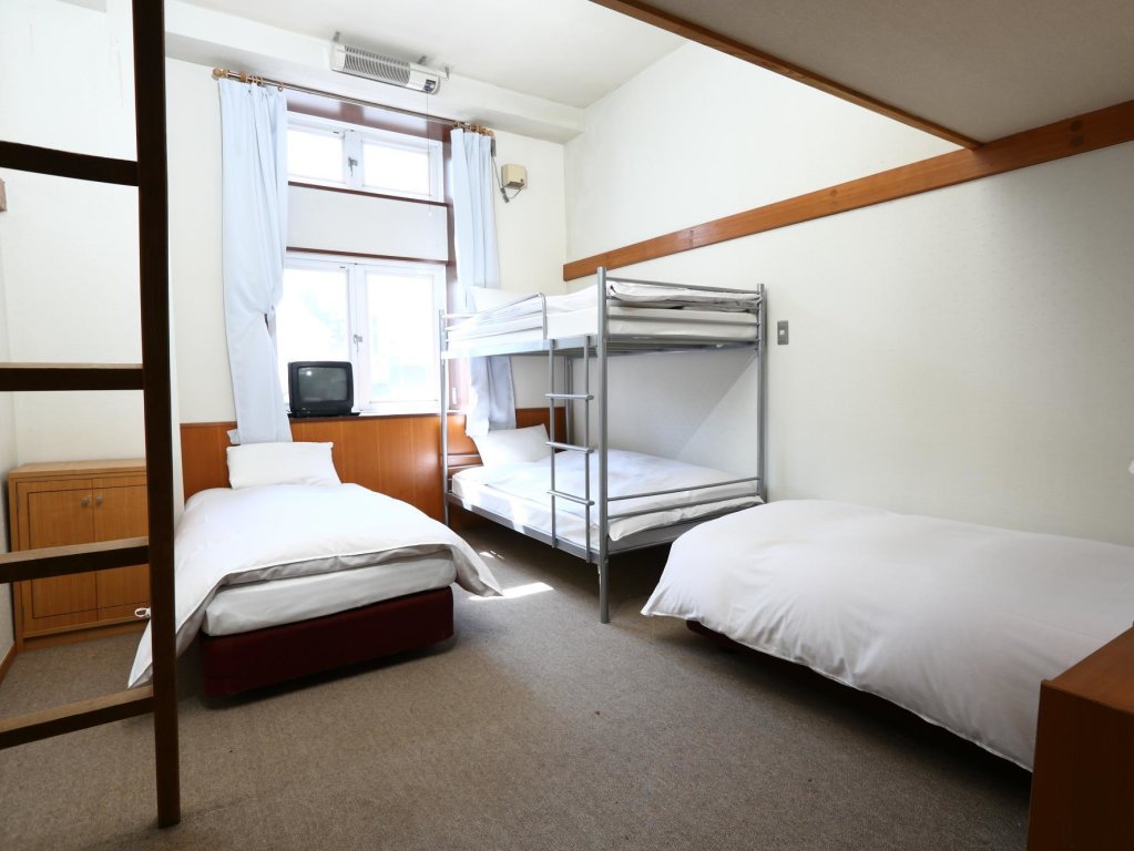 Cama en dormitorio compartido Hakuba Gondola Hotel