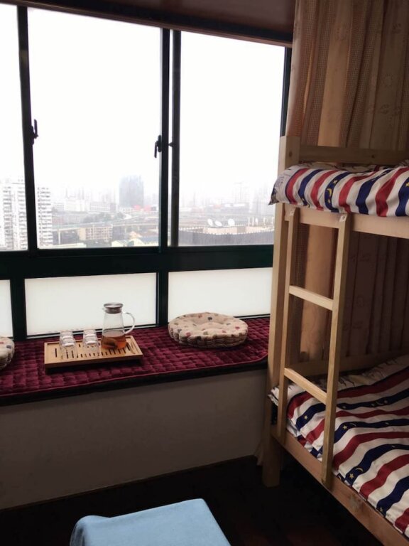 Lit en dortoir (dortoir masculin) Shanghai LOST International Youth Hostel