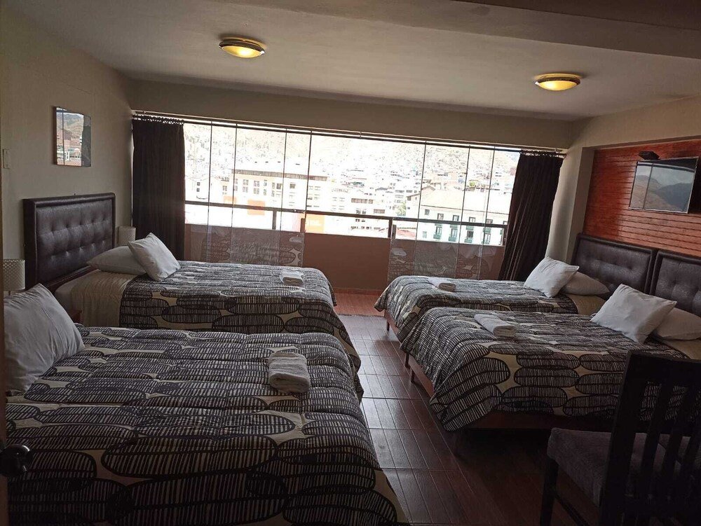 Standard Quadruple room Aranjuez Cusco Hotel