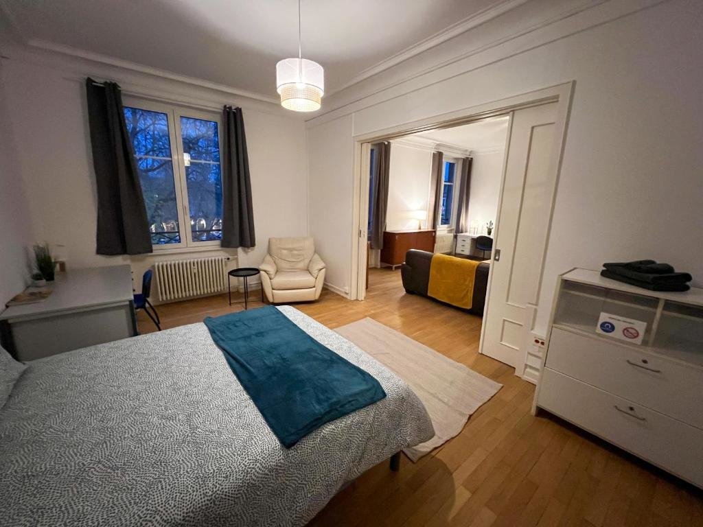 Номер Deluxe Chambres privées -Private room- dans un spacieux appartement - 100m2 centre proche gare