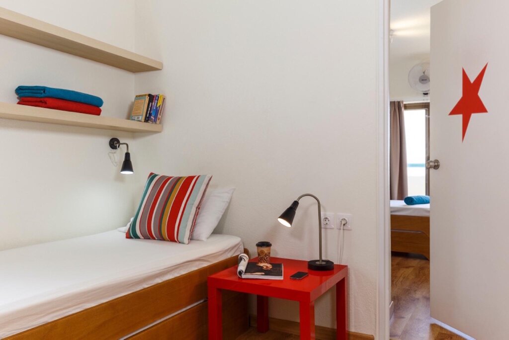 Кровать в общем номере Stay Hotel Hostel Apartments